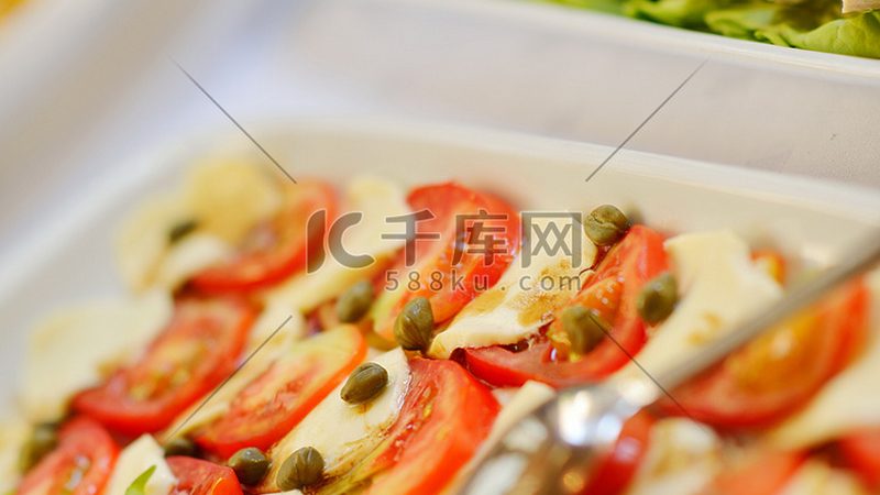 连锁餐饮供应链：揭秘其背后的秘密与挑战