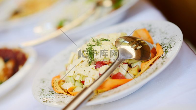 粮油过期处理，如何正确选择品牌？**