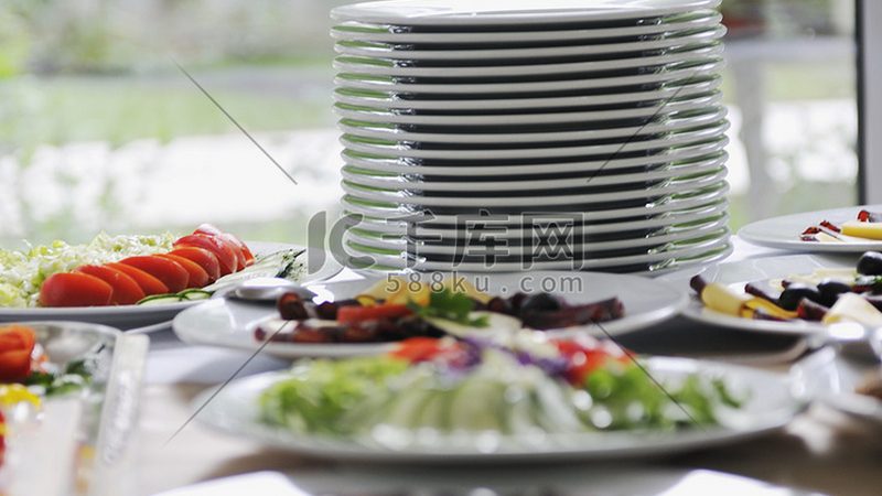 粮油过期了还能吃吗？揭秘过期食品的真相**
