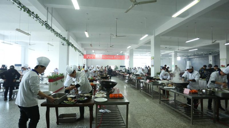 办公室零食新宠：揭秘适合工作的坚果炒货